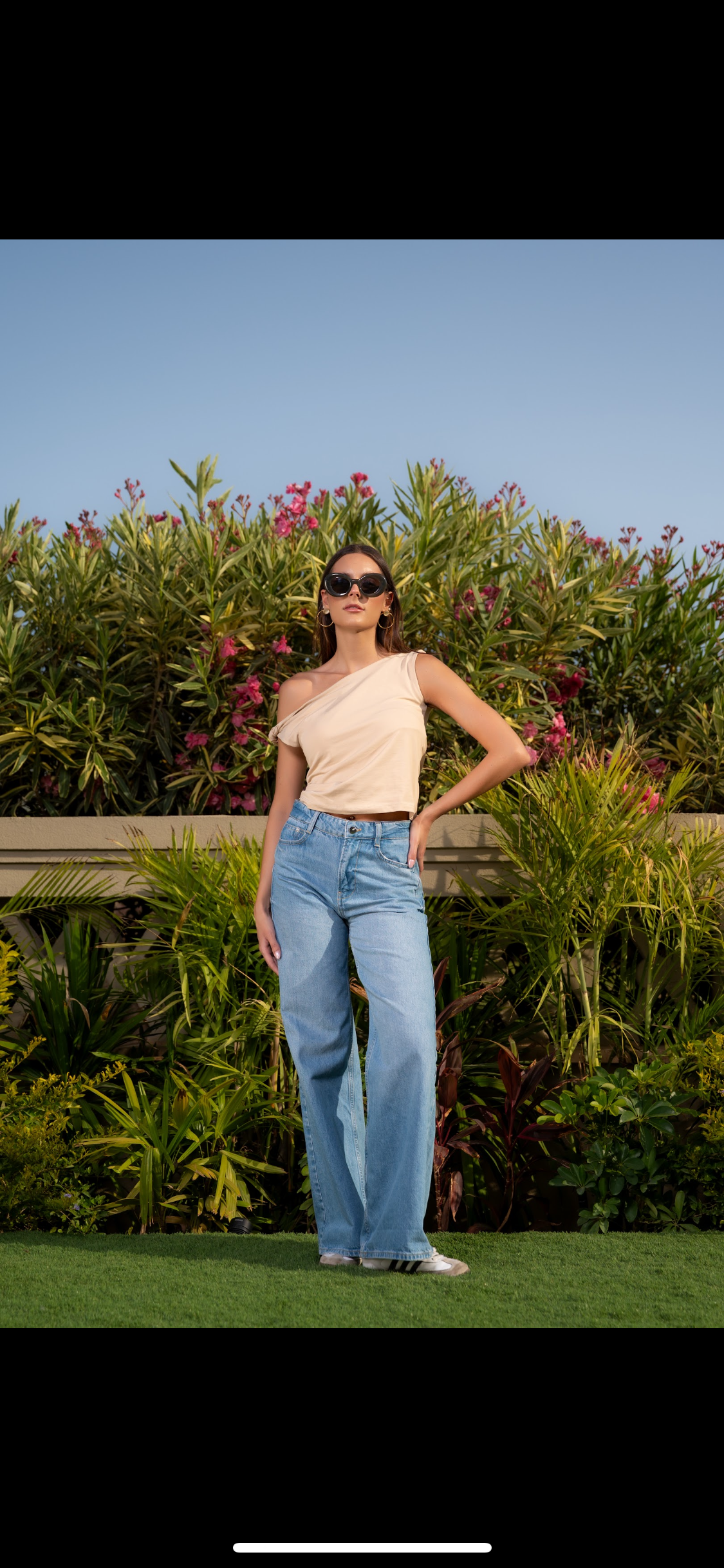 THE SOLA TOP