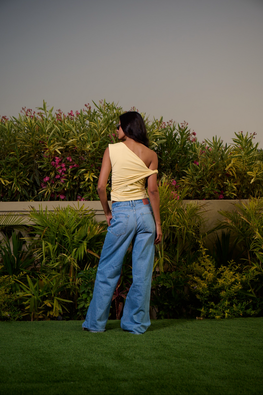THE FOLD TOP